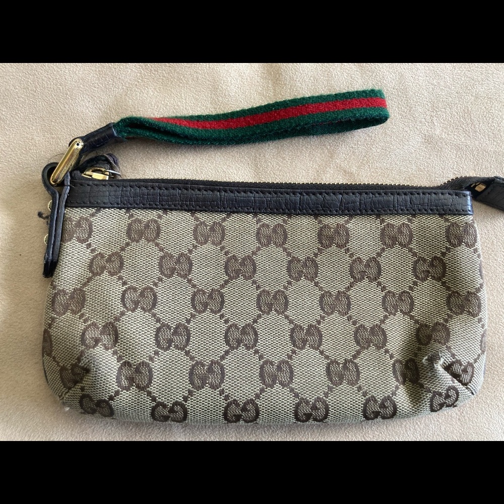 Gucci clutch/wristlet